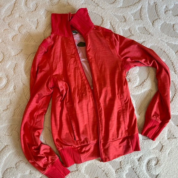Reversible lululemon jacket - Picture 4 of 4